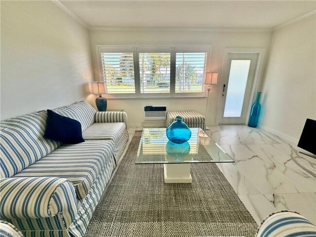property at 473 12th Ave S