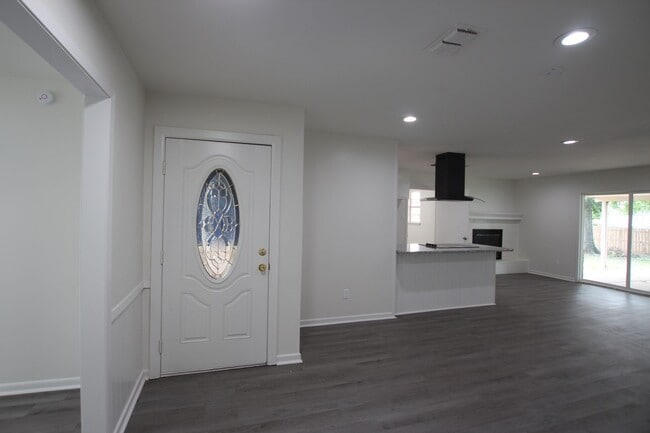 5105 Atlanta Ave in Tyler, TX - Building Photo - Building Photo