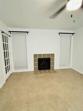 10211 Sugar Branch Dr in Houston, TX - Building Photo - Building Photo