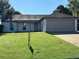 5324 Timber Creek Rd in Flower Mound, TX - Building Photo
