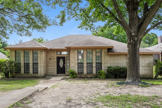 property at 544 De Soto Dr