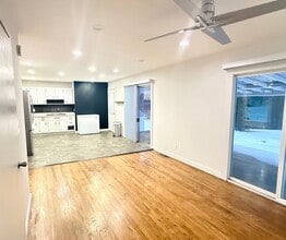 6207 Hillcrest Ct in Crestwood, KY - Building Photo - Building Photo