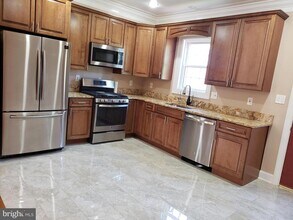 7217 Auburn St in Annandale, VA - Building Photo - Building Photo