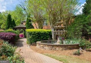 1907 Barrow Way in Duluth, GA - Building Photo - Building Photo