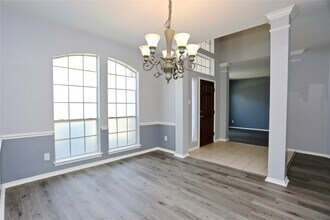2515 Hyland Park in Houston, TX - Building Photo - Building Photo