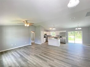 2458 SW 170th Loop in Ocala, FL - Building Photo - Building Photo