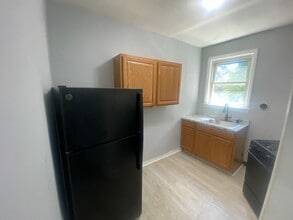 3625 Everett St in Baltimore, MD - Building Photo - Building Photo