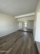 312 Graphite Dr in El Paso, TX - Building Photo - Building Photo