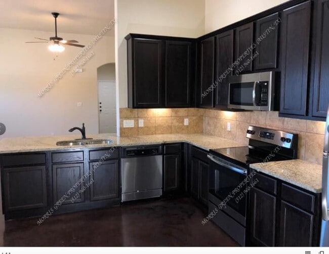 245 Joanne Lp in Buda, TX - Building Photo - Building Photo