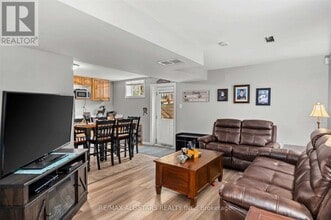 4 ALICE Ave in Georgina, ON - Building Photo - Building Photo