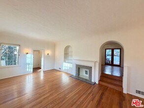 208 Westmoreland Ave in Los Angeles, CA - Building Photo - Building Photo