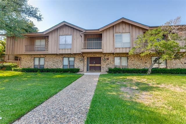 11334 Park Central Pl in Dallas, TX - Building Photo - Building Photo