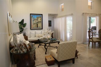 11841 SW 94th St in Miami, FL - Building Photo - Building Photo