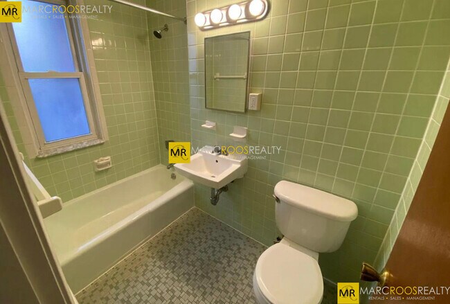 6 S Huntington Ave, Unit South Huntington Ave in Boston, MA - Building Photo - Building Photo