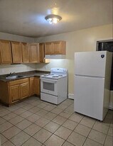 7 Jones St in Arlington, NY - Building Photo