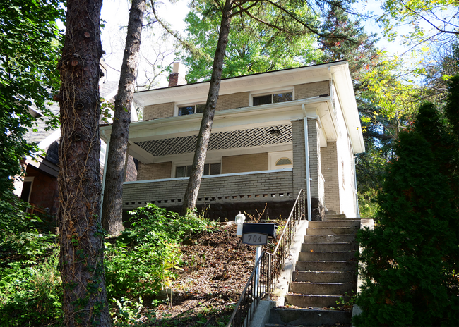 property at 704 Princeton Blvd