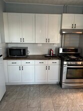 35 Washington St in Naugatuck, CT - Building Photo - Building Photo