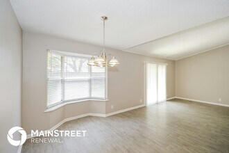 7850 Blank Dr N in Jacksonville, FL - Building Photo - Building Photo