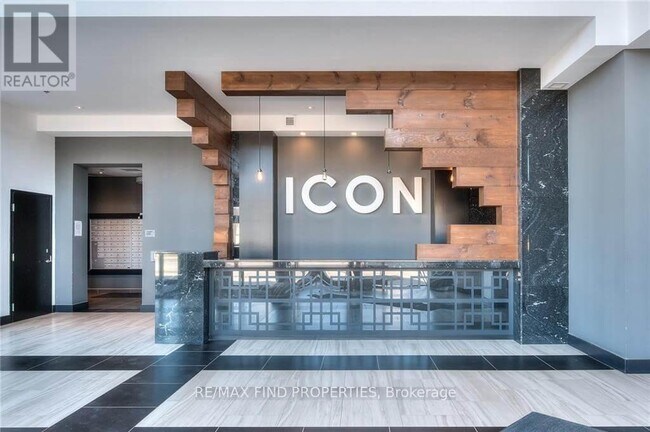 330 Phillip St in Waterloo, ON - Building Photo - Building Photo