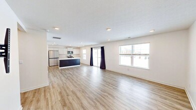 3829 Genteel Dr in Grove City, OH - Building Photo - Building Photo