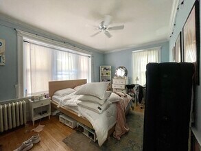 10 Greenway Ct in Brookline, MA - Building Photo - Building Photo