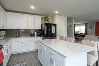 4620 Knoll Gardens Wy in Crowley, TX - Building Photo - Building Photo