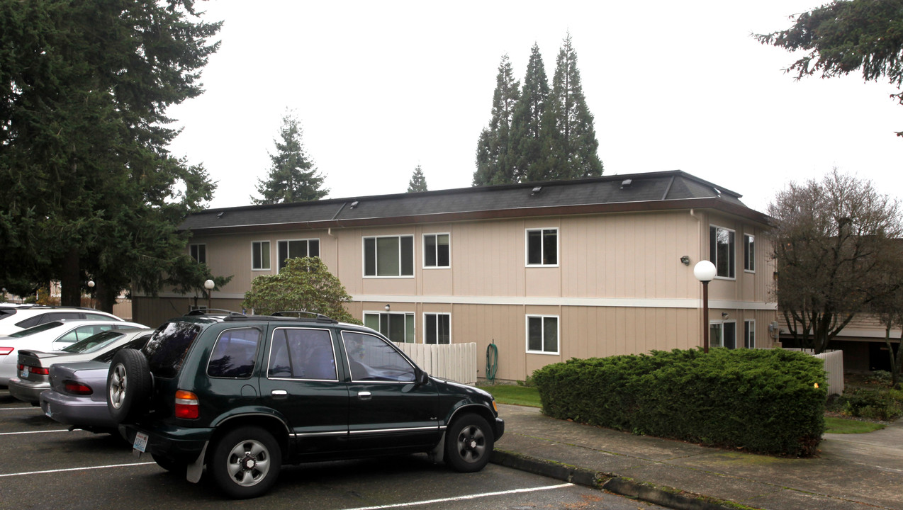 Juniper Gardens Apartments in Tacoma, WA - Building Photo