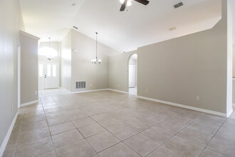 10750 Goldfish Cir in Orlando, FL - Building Photo - Building Photo