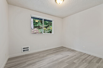 1209 Euclid Ave in Bellingham, WA - Building Photo - Building Photo