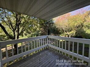 3579 Blue Jay Way in Eagan, MN - Foto de edificio - Building Photo