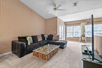 10354 Fox Trail Rd S in Royal Palm Beach, FL - Building Photo - Building Photo