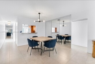 2401 Antigua Cir in Coconut Creek, FL - Building Photo - Building Photo