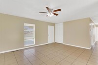 425 Riomar Dr, Unit 4689 Rock in Port St. Lucie, FL - Building Photo - Building Photo