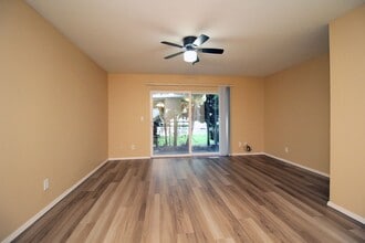 3548-3548 NE 102nd Ave in Portland, OR - Building Photo - Building Photo