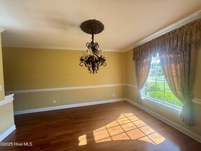 219 Iverleigh Ln in Jacksonville, NC - Building Photo - Building Photo