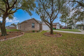 20103 Lakespire Dr in Katy, TX - Building Photo - Building Photo