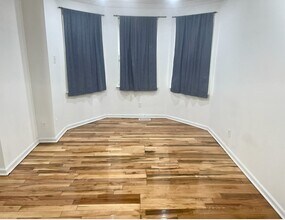 752 N 40th St in Philadelphia, PA - Foto de edificio - Building Photo