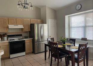12074 Jose Cisneros Dr in El Paso, TX - Building Photo - Building Photo