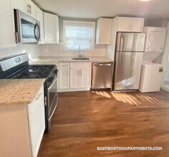 187 Maverick St in Boston, MA - Building Photo - Building Photo