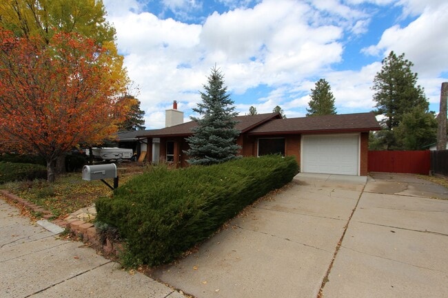 property at 1052 E Apple Way