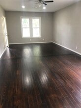 1520 W 6th Ave in Corsicana, TX - Building Photo - Building Photo