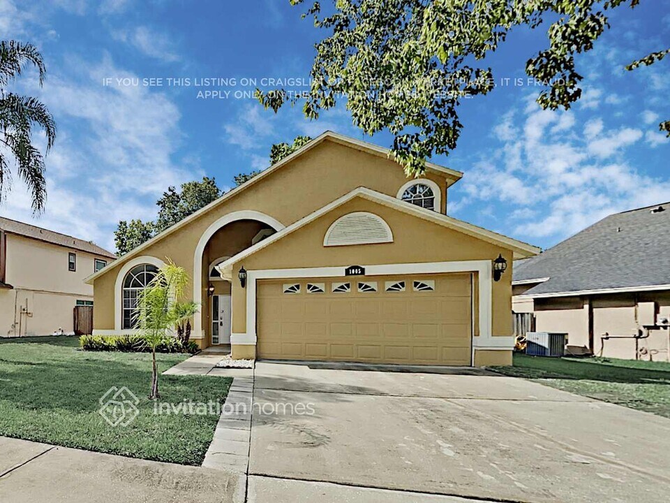 1005 Reynolds Ct in Oviedo, FL - Building Photo