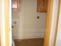 1172 N Westwood Ave photo'