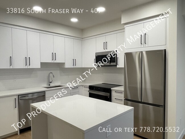 33816 South Fraser Way in Abbotsford, BC - Building Photo - Building Photo