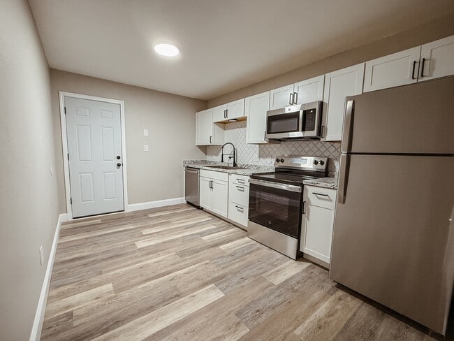 9871 Guidy Ln in Pensacola, FL - Building Photo - Building Photo