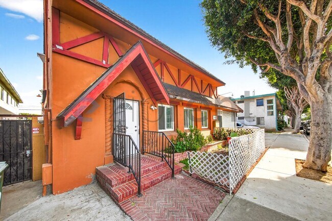 12246 Birch Ave in Hawthorne, CA - Building Photo - Building Photo