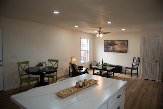 6418 Dunn Rd in Desloge, MO - Building Photo - Building Photo