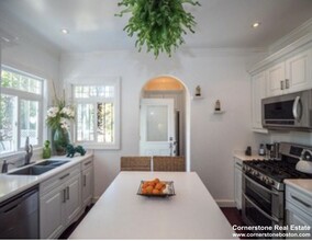 3 Howes St in Boston, MA - Building Photo - Building Photo
