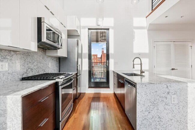 1469 Harvard St NW in Washington, DC - Foto de edificio - Building Photo