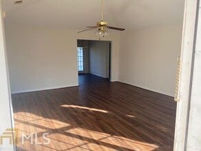 5027 Scotch Pine Ave in Statesboro, GA - Building Photo - Building Photo